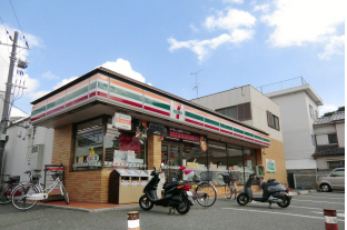 セブンイレブン尼崎武庫元町店